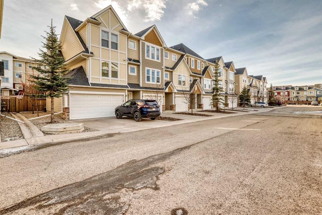 307 Auburn Bay Circle Se, Calgary, AB - Outdoor With Facade
