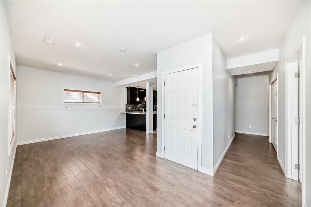 234 Panatella Boulevard Nw, Calgary, AB - Indoor