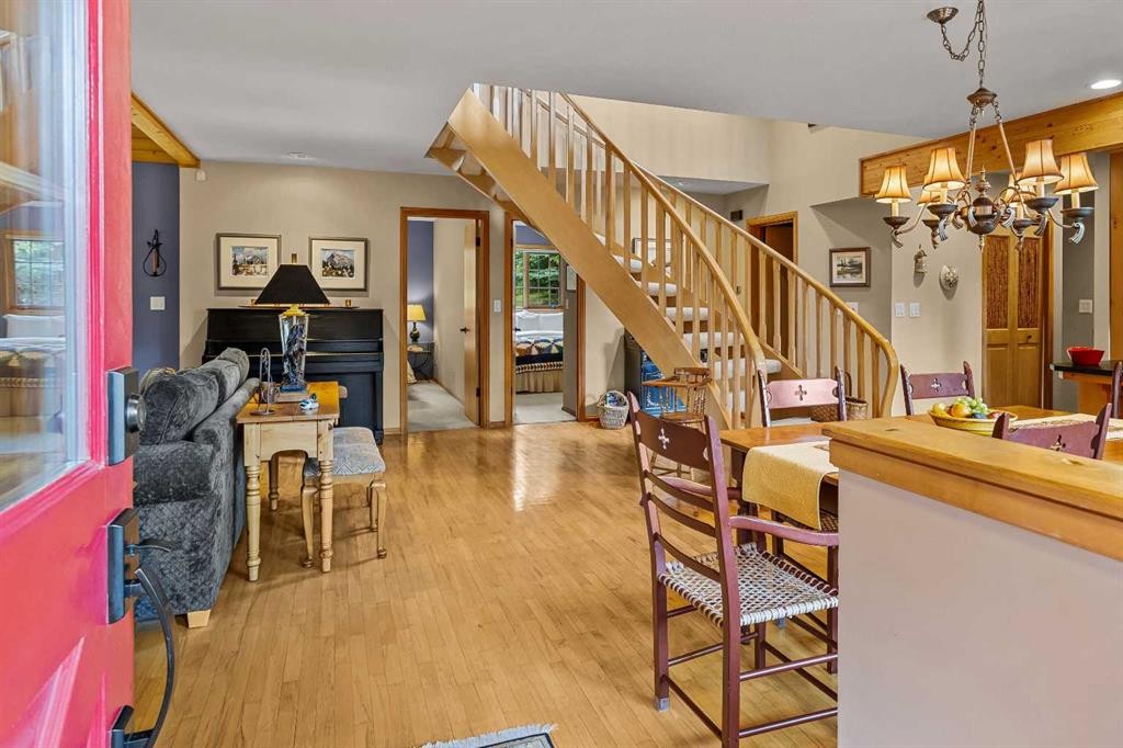 216 Bow River Drive, Harvie Heights, AB - Indoor Photo Showing Other Room