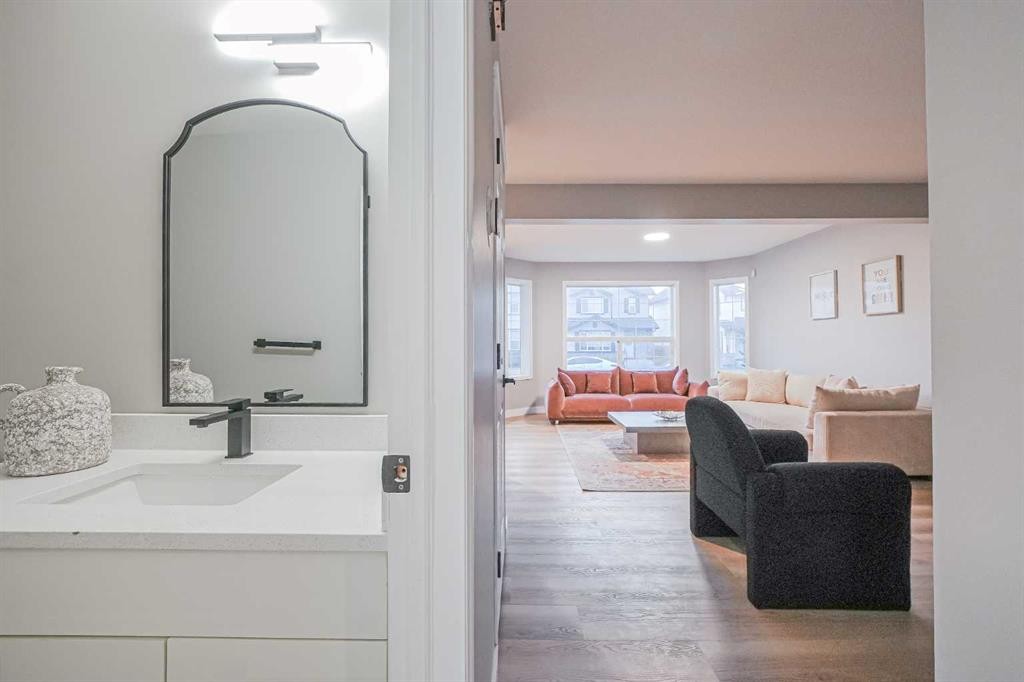 95 Tarington Way Ne, Calgary, AB - Indoor