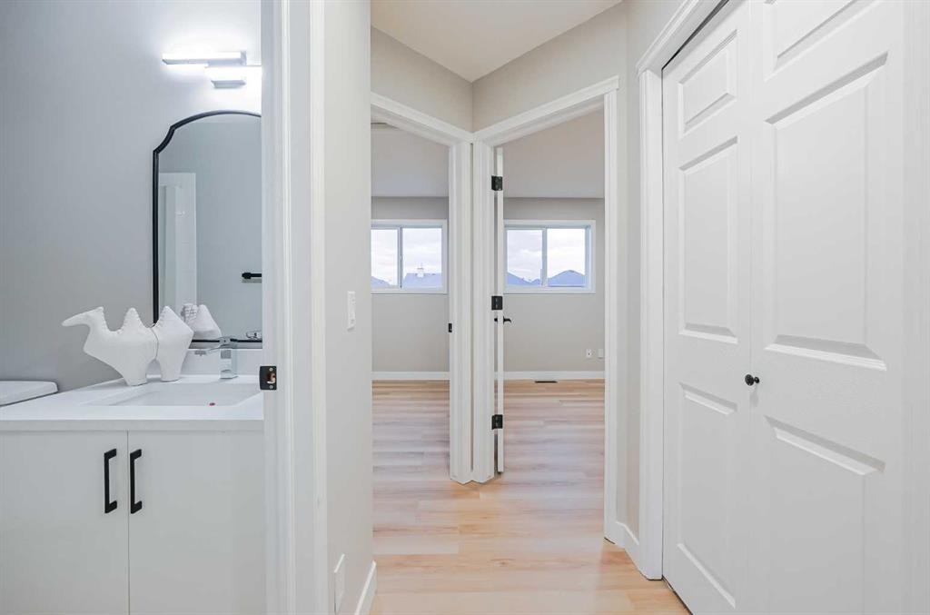 95 Tarington Way Ne, Calgary, AB - Indoor Photo Showing Other Room