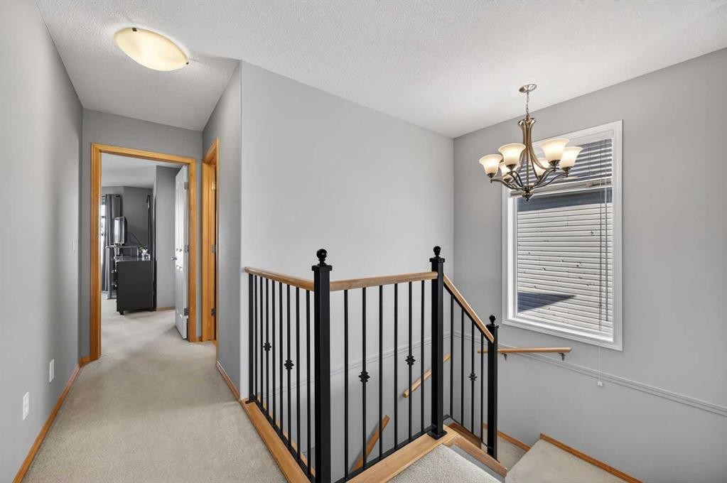 201 Saddlecrest Way Ne, Calgary, AB - Indoor Photo Showing Other Room