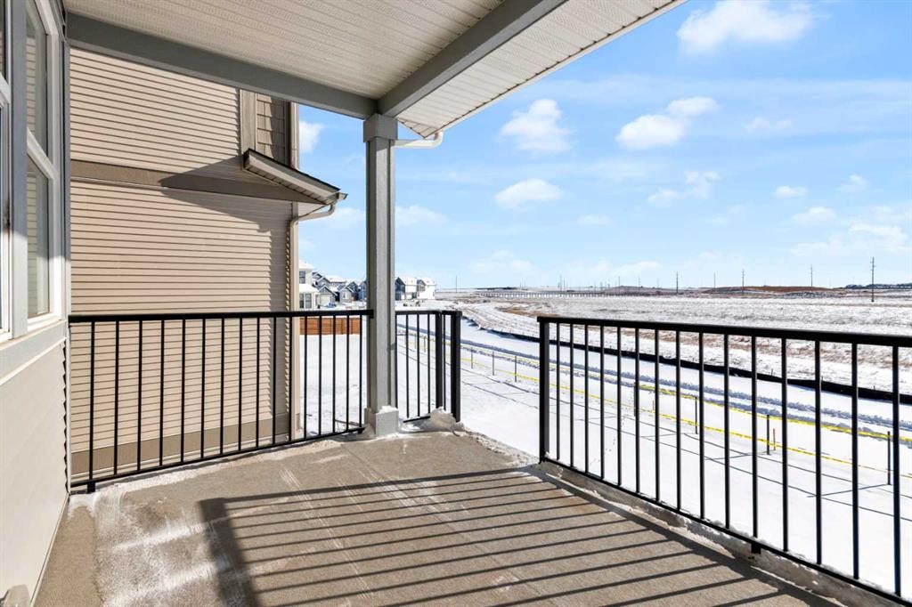 144 Copperhead Road Se, Calgary, AB - Outdoor With Exterior