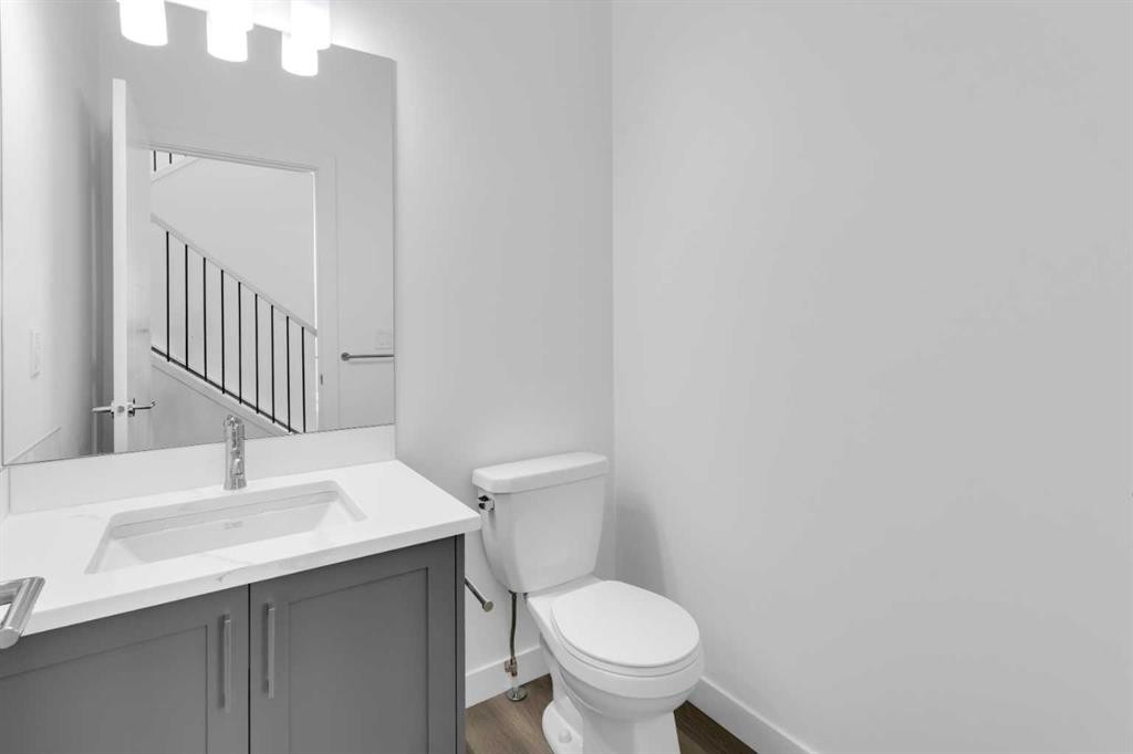 144 Copperhead Road Se, Calgary, AB - Indoor Photo Showing Bathroom