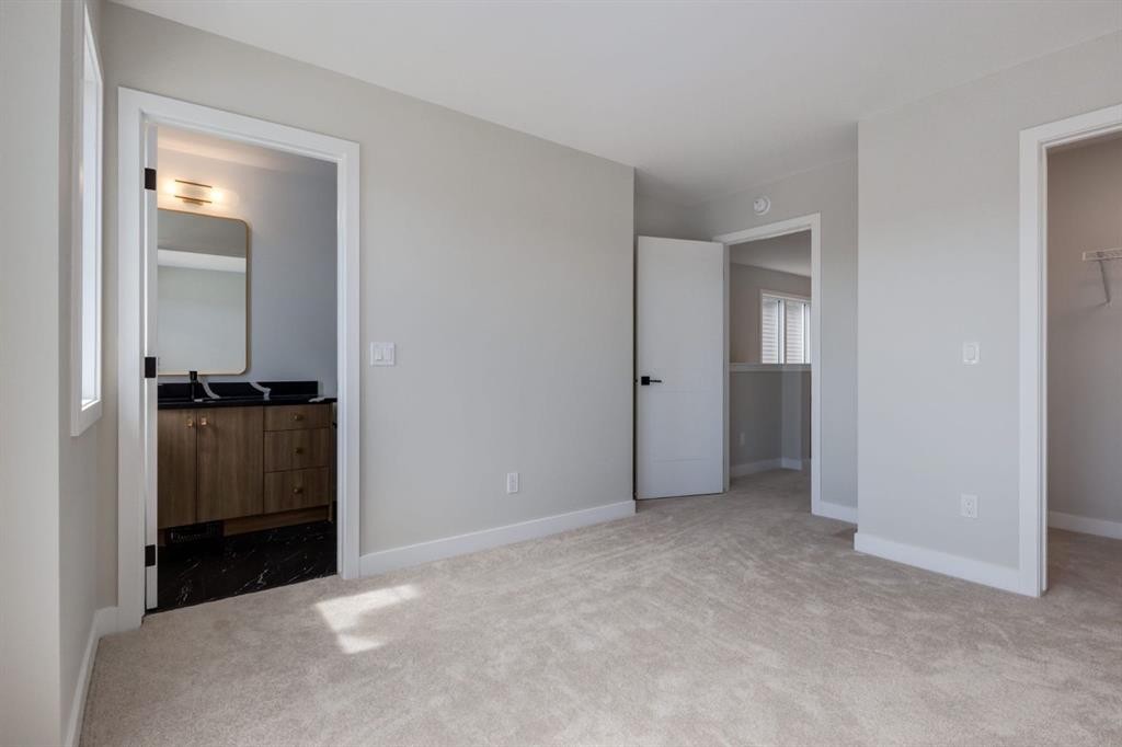 263 Sora Boulevard Se, Calgary, AB - Indoor