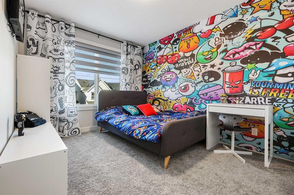 128 Setonstone Gardens Se, Calgary, AB - Indoor Photo Showing Bedroom