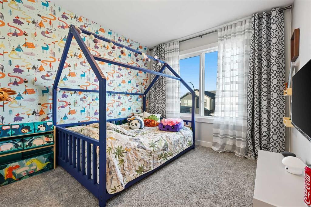 128 Setonstone Gardens Se, Calgary, AB - Indoor Photo Showing Bedroom