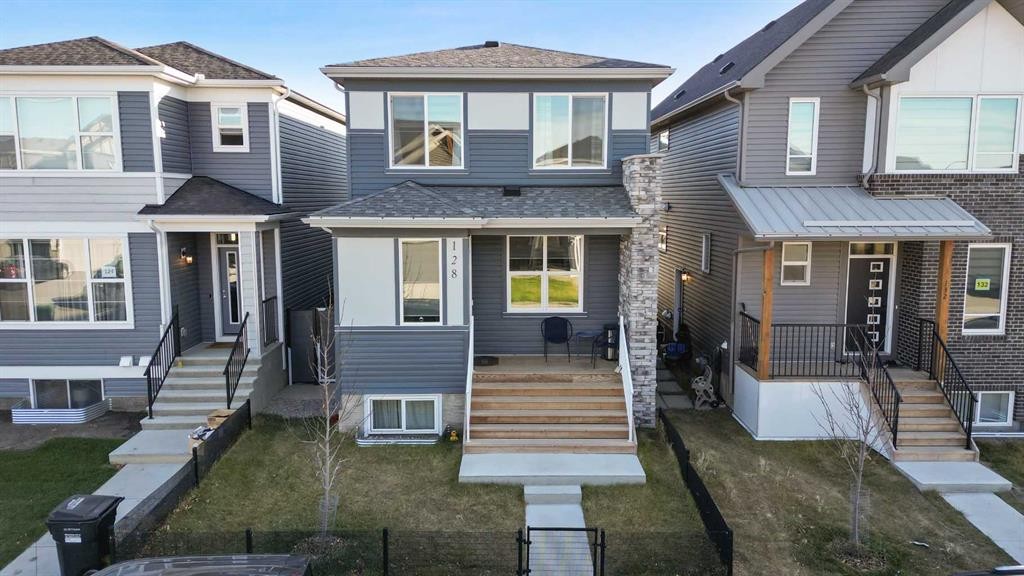 128 Setonstone Gardens Se, Calgary, AB - Outdoor With Facade