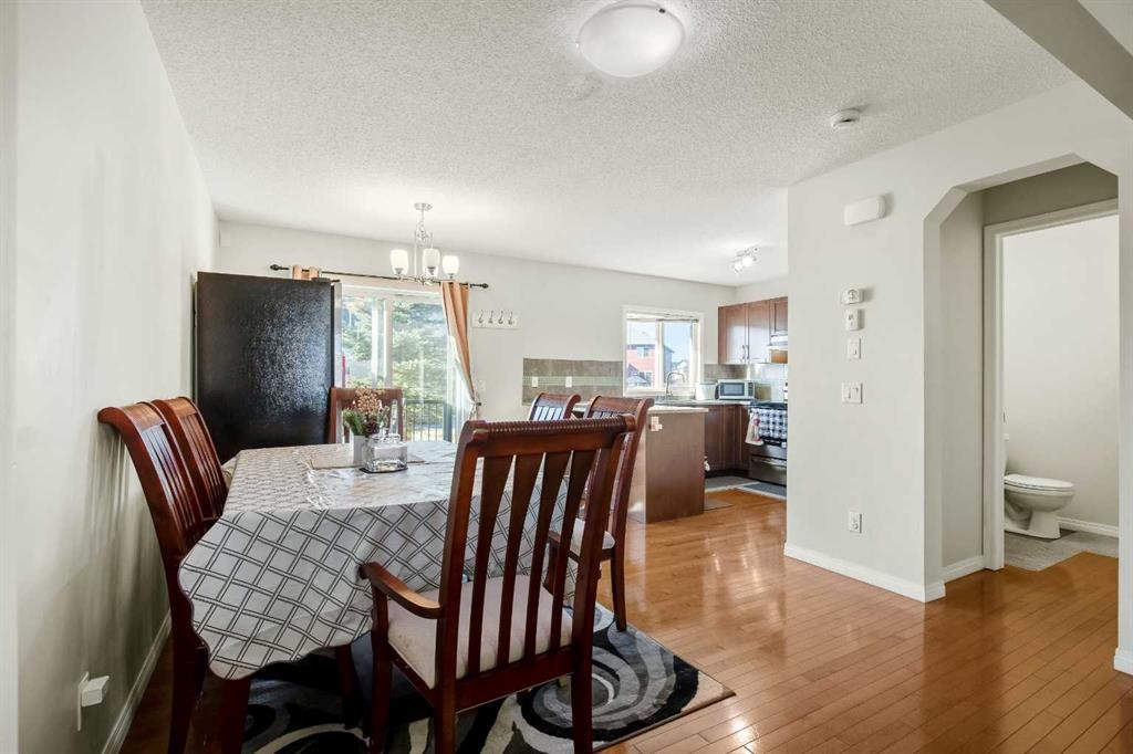 8339 Saddlebrook Drive Ne, Calgary, AB - Indoor Photo Showing Dining Room