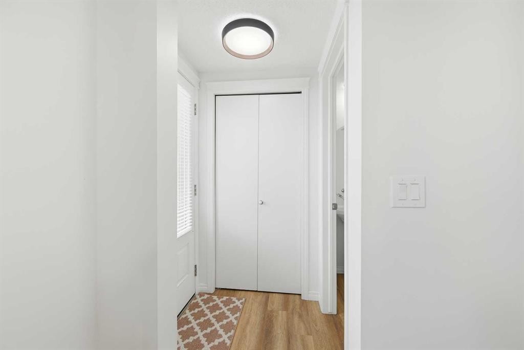 41 New Brighton Green Se, Calgary, AB - Indoor Photo Showing Other Room