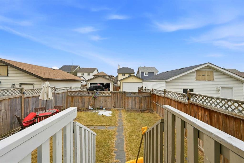 41 New Brighton Green Se, Calgary, AB - Outdoor