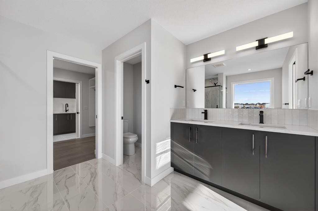 709 Dawson Place, Chestermere, AB - Indoor