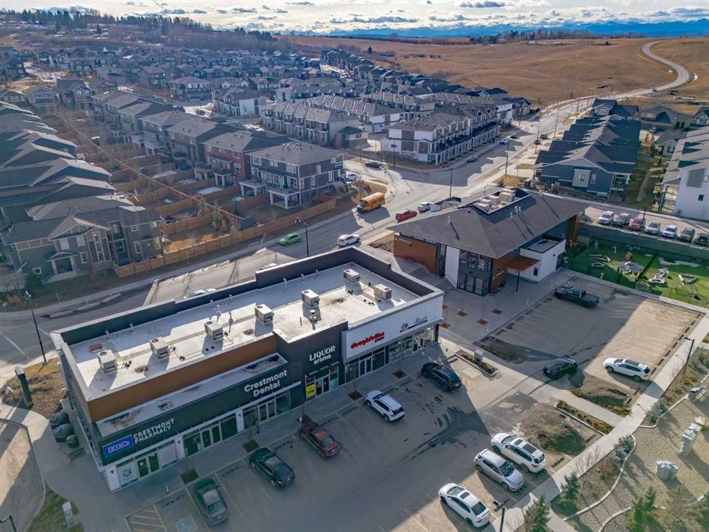 212 Crestbrook Common Sw, Calgary, AB - Outdoor With View