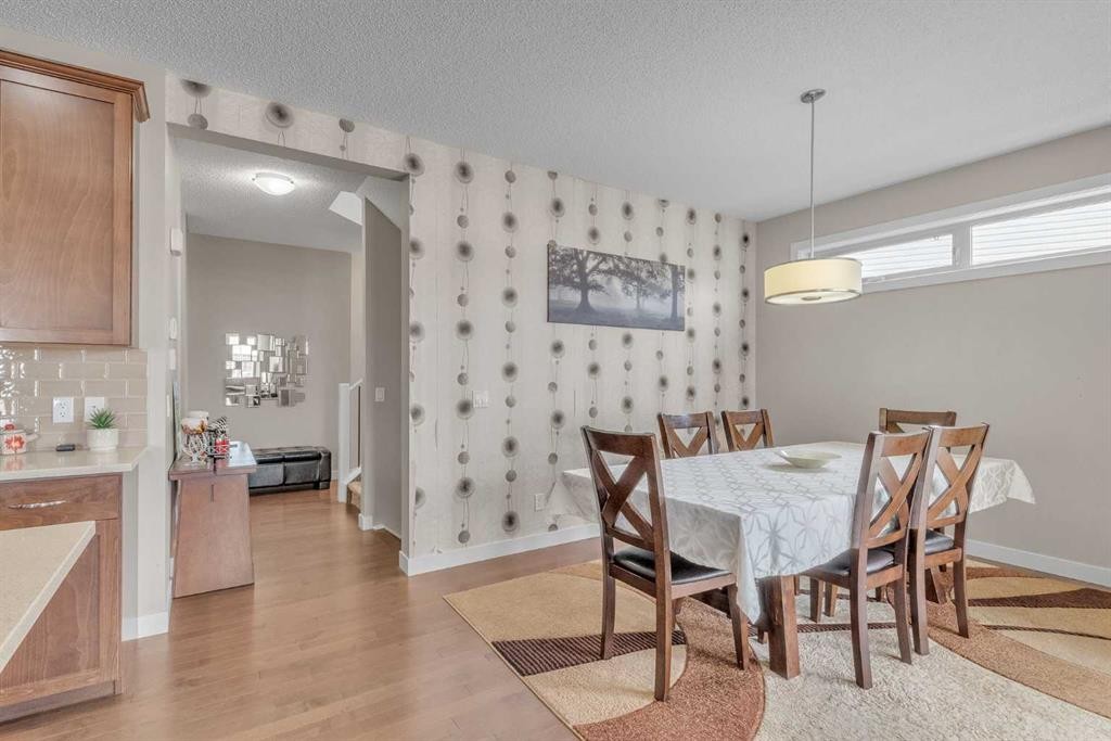 145 Walden Park Se, Calgary, AB - Indoor Photo Showing Dining Room
