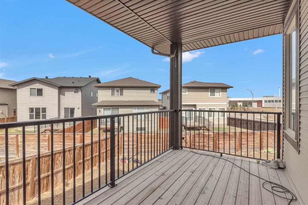 145 Walden Park Se, Calgary, AB - Outdoor With Exterior