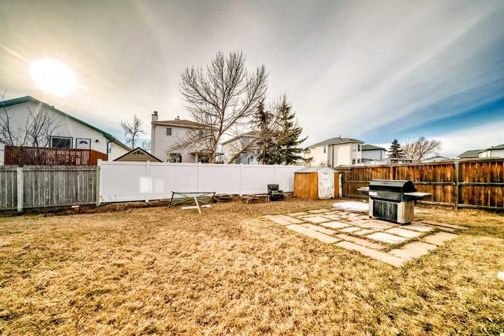 215 Appleglen Park Se, Calgary, AB - Outdoor