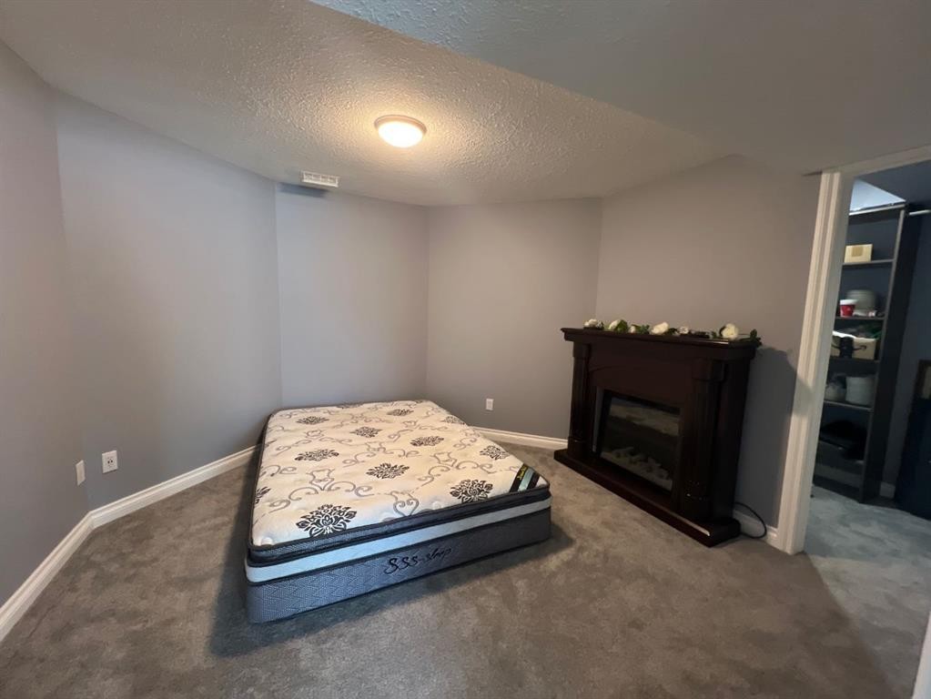 200 Hawkbury Close Nw, Calgary, AB - Indoor