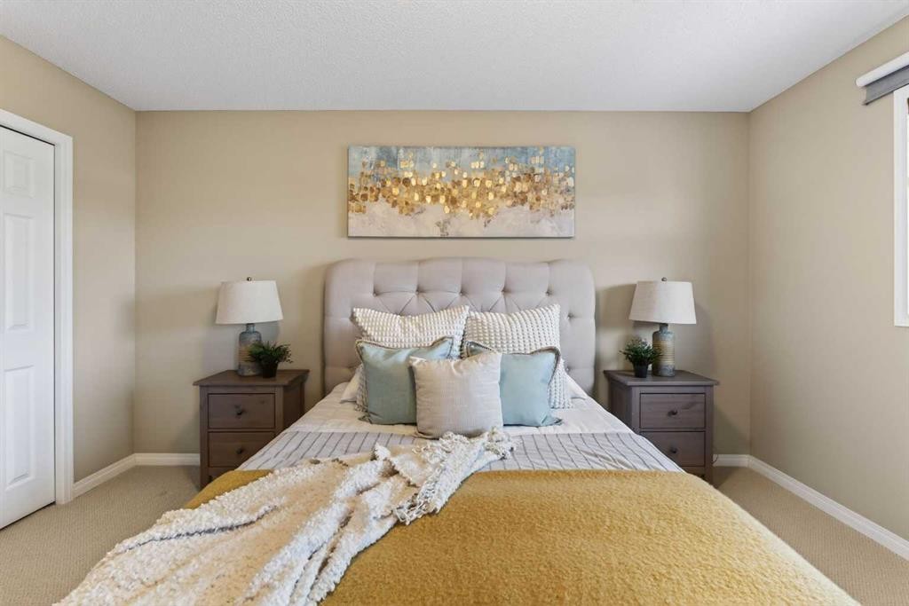 250 Silverado Plains Close Sw, Calgary, AB - Indoor Photo Showing Bedroom