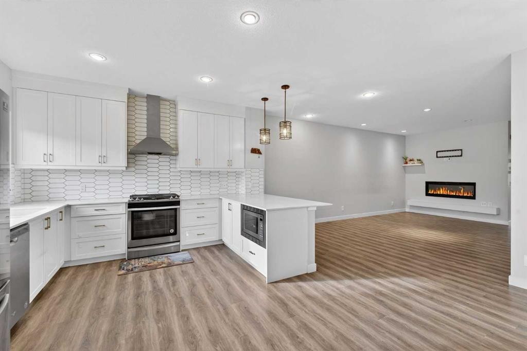 210 Cornerstone Crescent Ne, Calgary, AB - Indoor Photo Showing Kitchen With Upgraded Kitchen