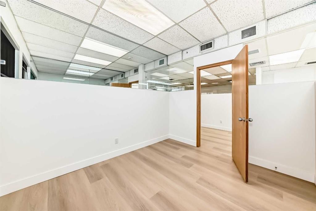 Lower-2139 4 Avenue Nw, Calgary, AB