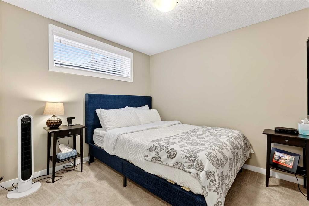90 Walden Crescent Se, Calgary, AB - Indoor Photo Showing Bedroom