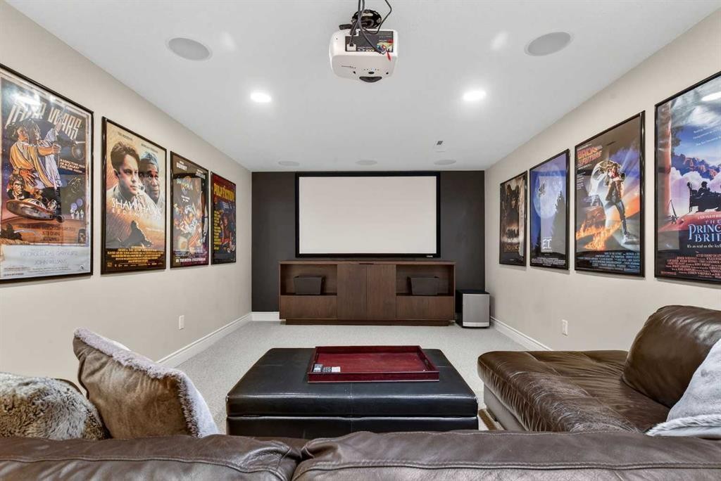 6913 Leaside Drive Sw, Calgary, AB - Indoor