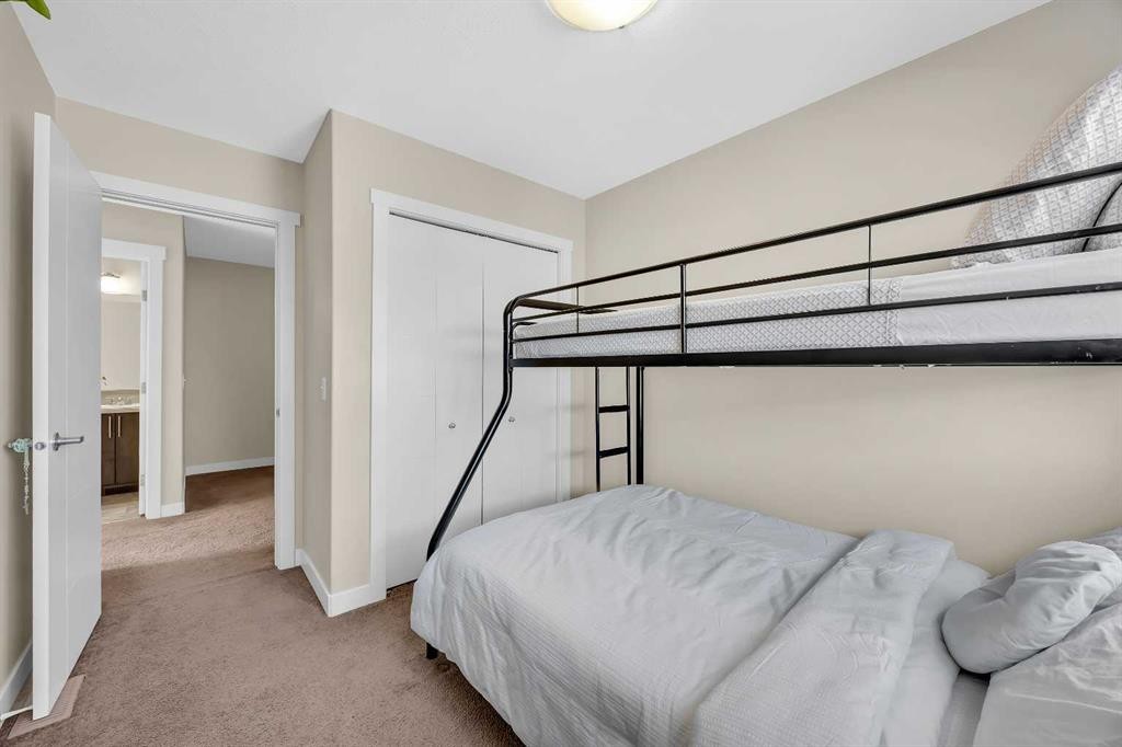 405 Redstone View Ne, Calgary, AB - Indoor Photo Showing Bedroom