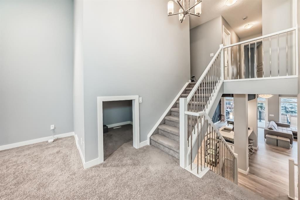 58 Sage Bluff View Nw, Calgary, AB - Indoor Photo Showing Other Room