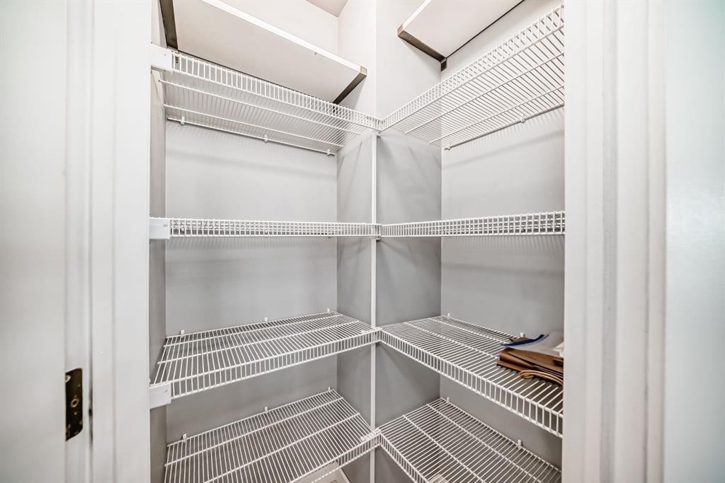 40 Cimarron Crescent, Okotoks, AB - Indoor With Storage