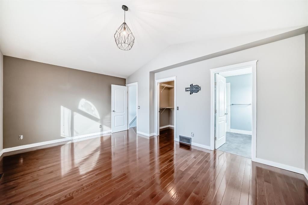 40 Cimarron Crescent, Okotoks, AB - Indoor Photo Showing Other Room