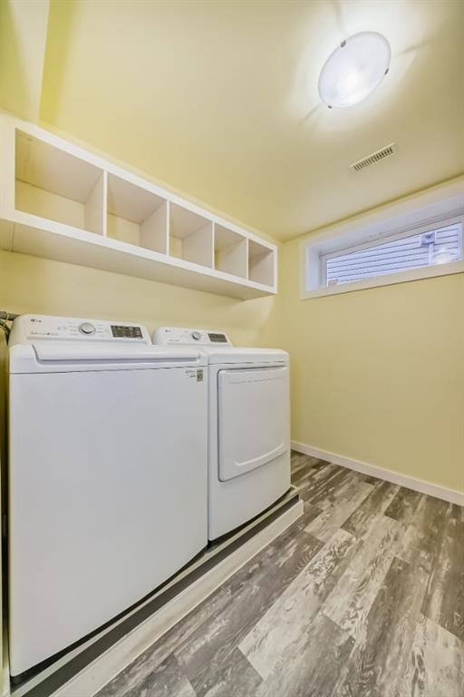 40 Cimarron Crescent, Okotoks, AB - Indoor Photo Showing Laundry Room