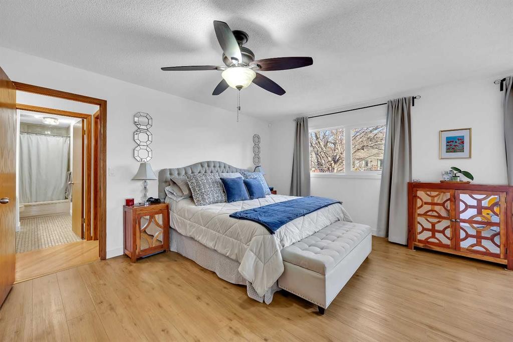 874 Riverbend Drive Se, Calgary, AB - Indoor Photo Showing Bedroom