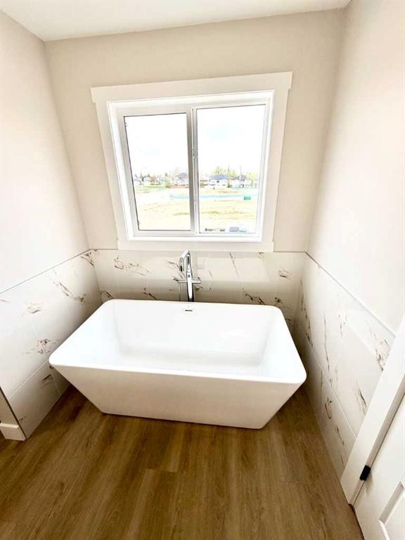 534 Ranch Green, Strathmore, AB - Indoor Photo Showing Bathroom