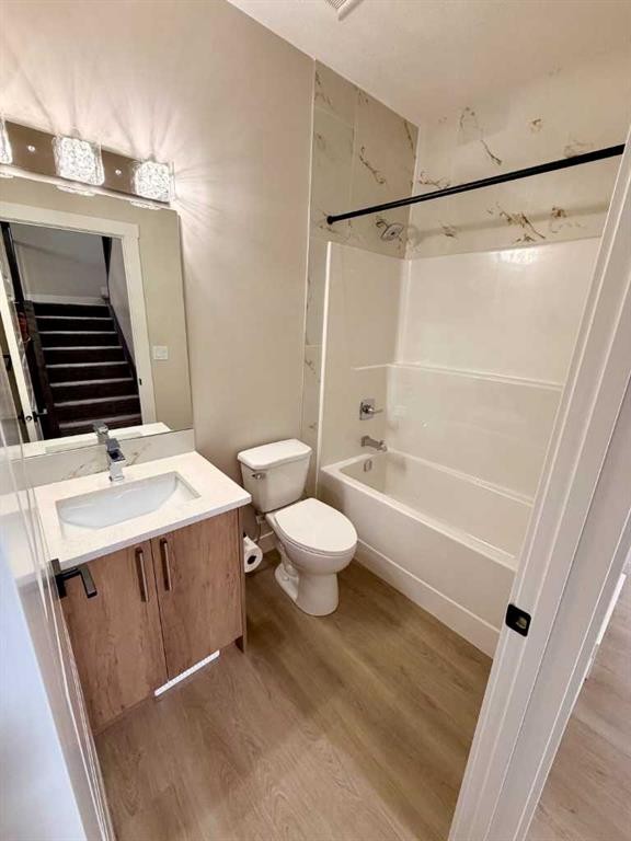534 Ranch Green, Strathmore, AB - Indoor Photo Showing Bathroom