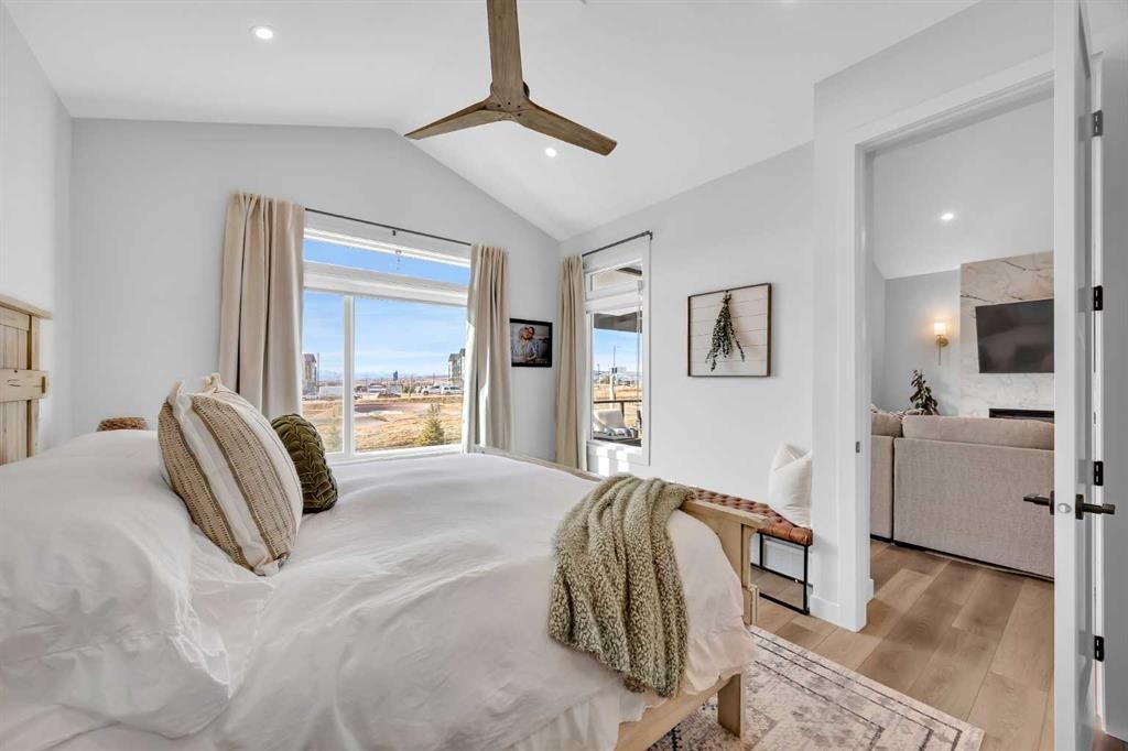 13 Emerson Crescent, Okotoks, AB - Indoor Photo Showing Bedroom