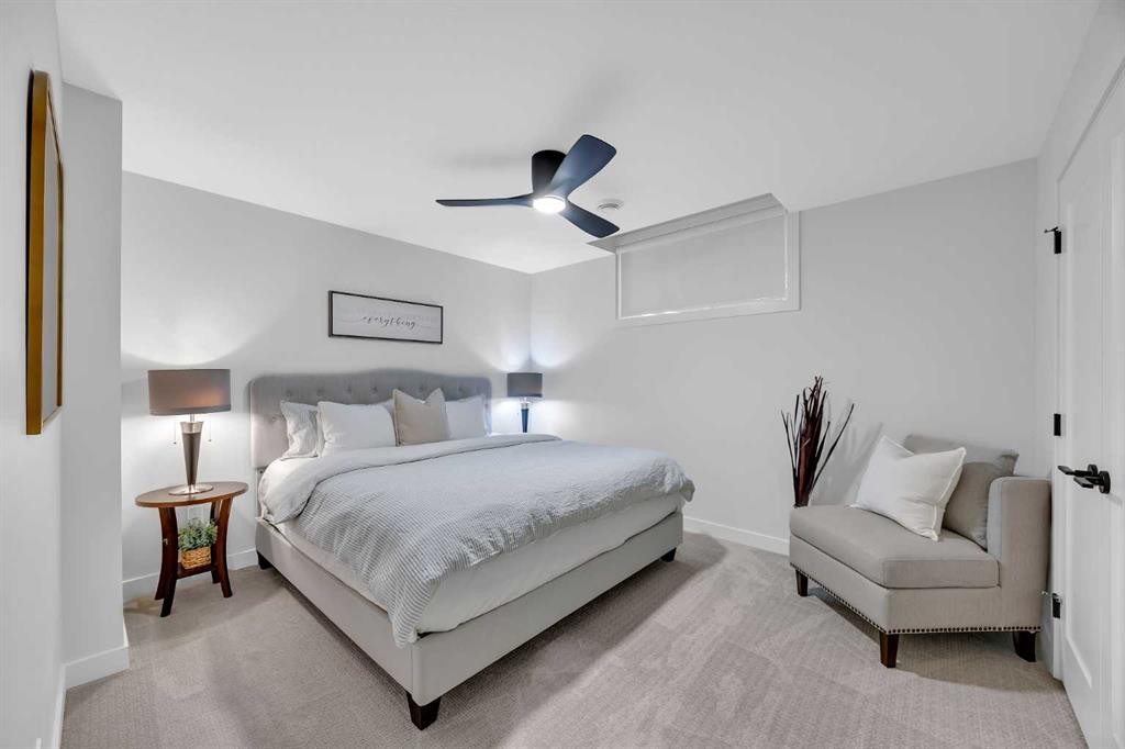 13 Emerson Crescent, Okotoks, AB - Indoor Photo Showing Bedroom