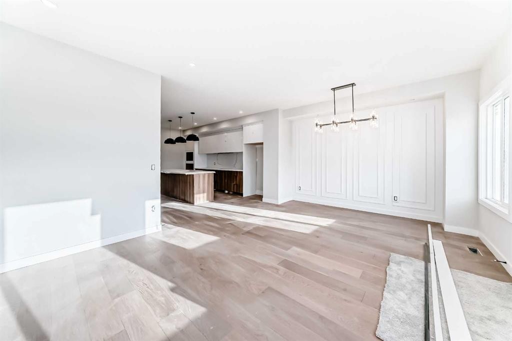 116 Heritage Manor, Cochrane, AB