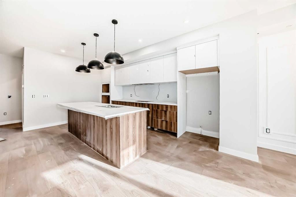 116 Heritage Manor, Cochrane, AB