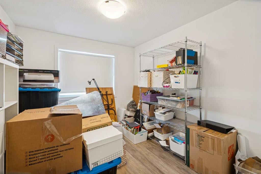 101-24 Rivercrest Drive, Cochrane, AB - Indoor