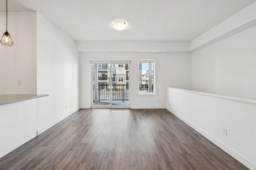 903-24 Rivercrest Drive, Cochrane, AB - Indoor