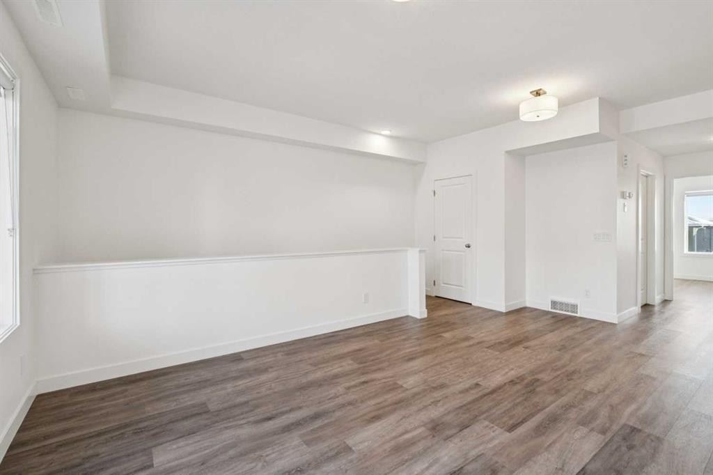 903-24 Rivercrest Drive, Cochrane, AB - Indoor Photo Showing Other Room