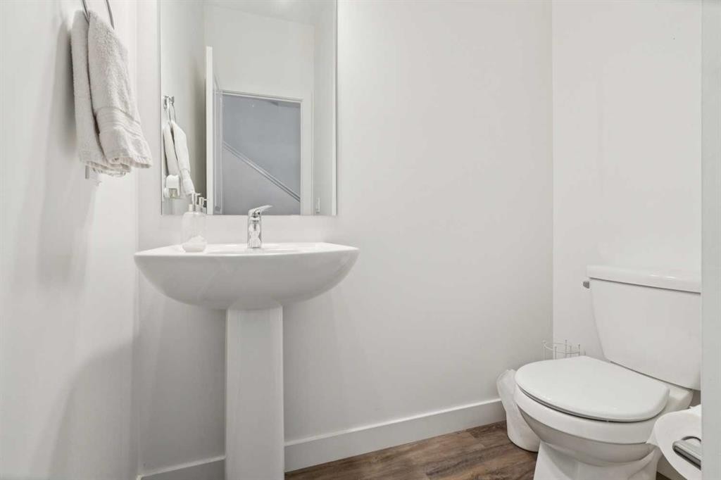 1502-24 Rivercrest Drive, Cochrane, AB - Indoor Photo Showing Bathroom