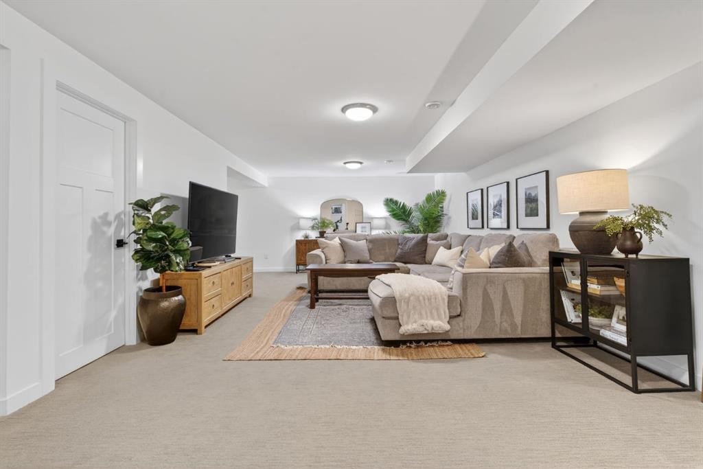 407 Brookmere Crescent Sw, Calgary, AB