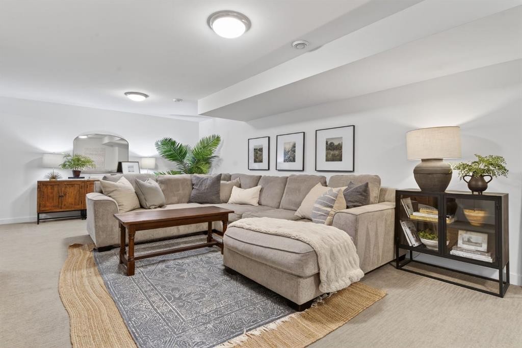 407 Brookmere Crescent Sw, Calgary, AB