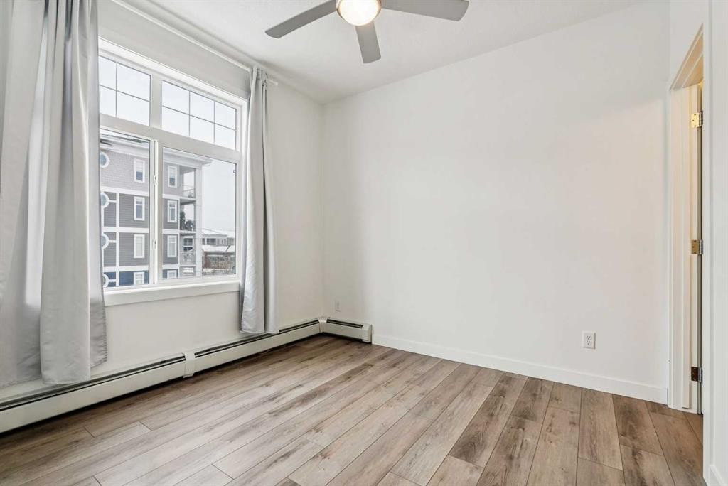 203-500 Auburn Meadows Common Se, Calgary, AB - Indoor Photo Showing Other Room