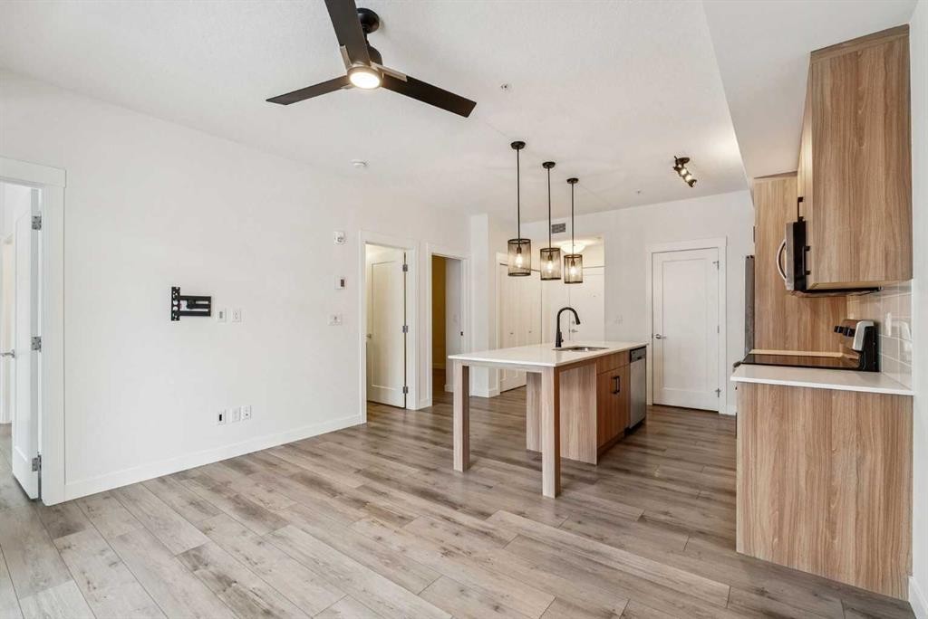 203-500 Auburn Meadows Common Se, Calgary, AB - Indoor