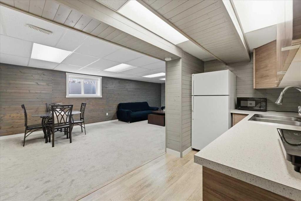 6603 Malvern Road Ne, Calgary, AB - Indoor