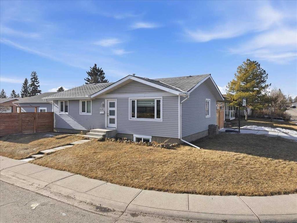 6603 Malvern Road Ne, Calgary, AB - Outdoor