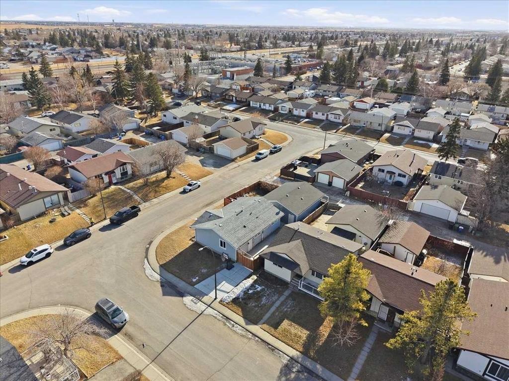 6603 Malvern Road Ne, Calgary, AB - Outdoor With View