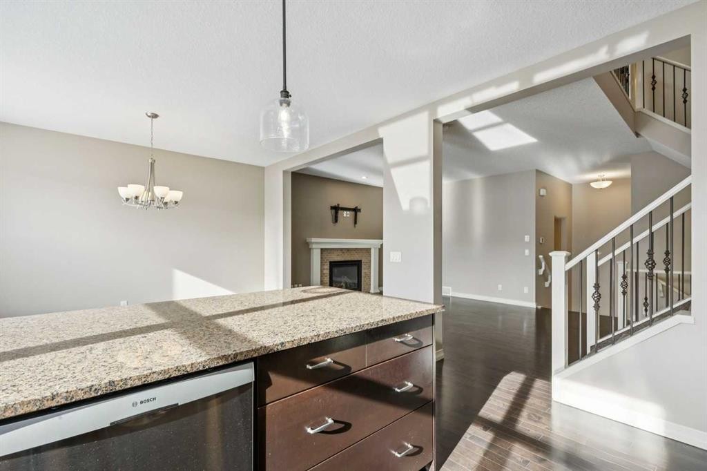 33 Sundown Grove, Cochrane, AB - Indoor